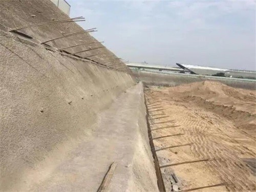 宁远河道边坡加固